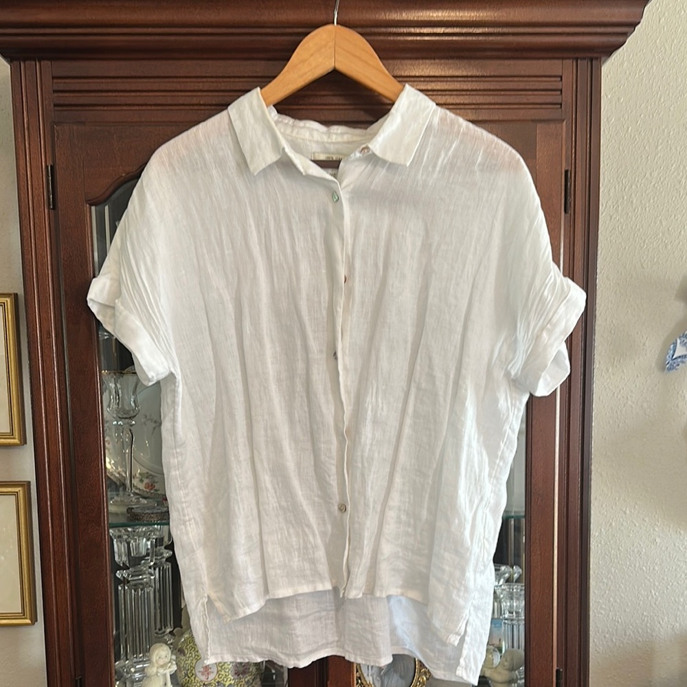 Rachel Zoe Linen White Short Sleeve Button Down Shirt